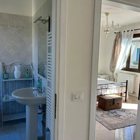 דירה Villa Bifamiliare Per Famiglie Con Giardino. *